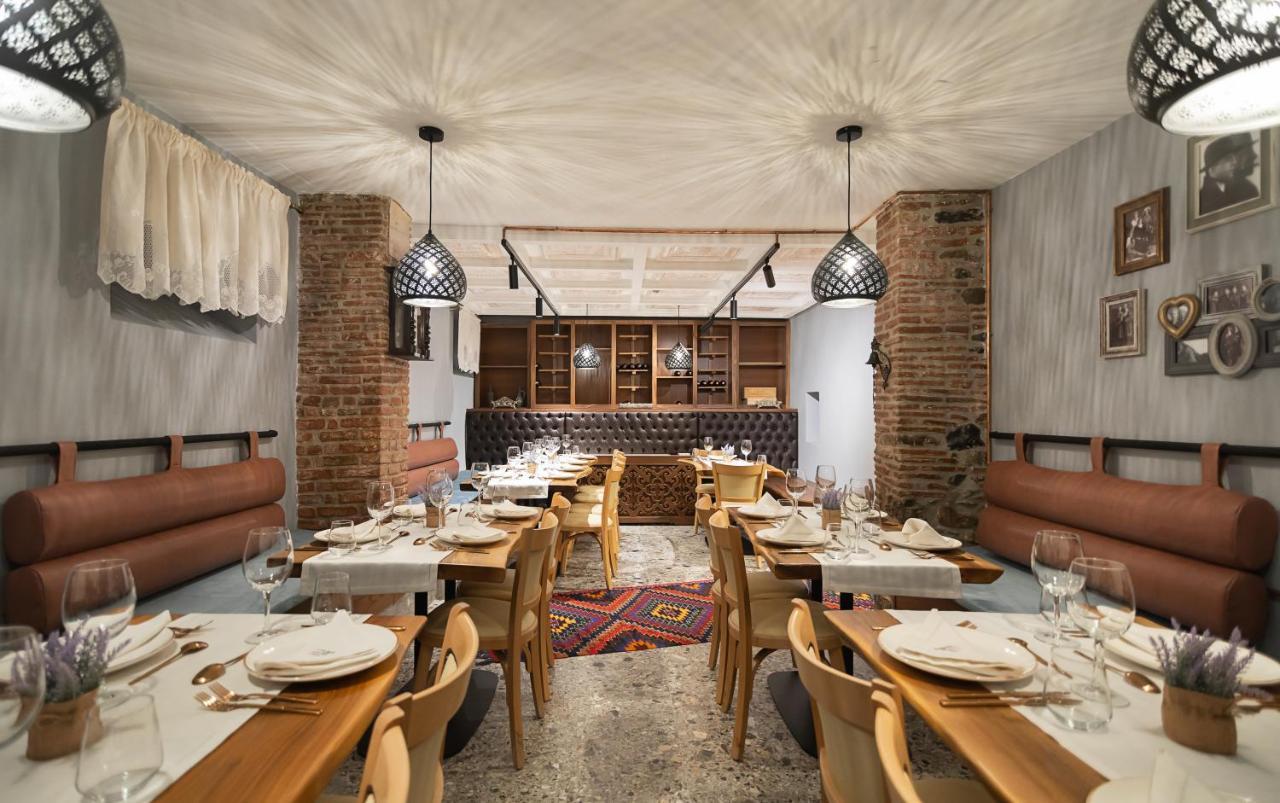 Tresor Art Boutique Hotel Korce Ngoại thất bức ảnh