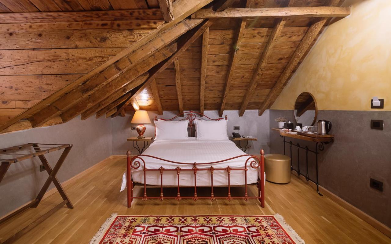 Tresor Art Boutique Hotel Korce Ngoại thất bức ảnh